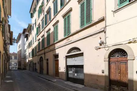 Real Rustic Tuscany Style In Center Florencia Exterior foto