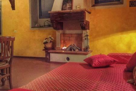 Real Rustic Tuscany Style In Center Florencia Exterior foto
