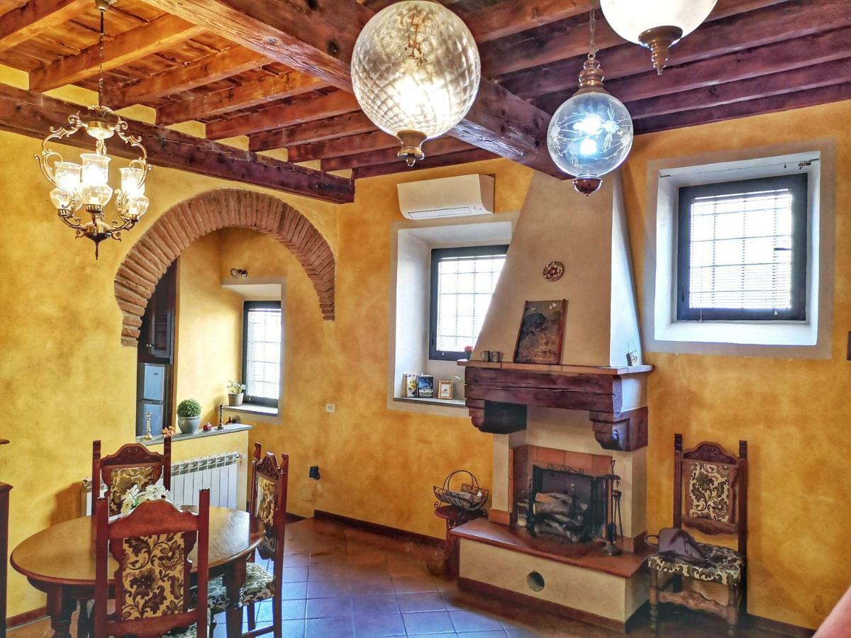 Real Rustic Tuscany Style In Center Florencia Exterior foto